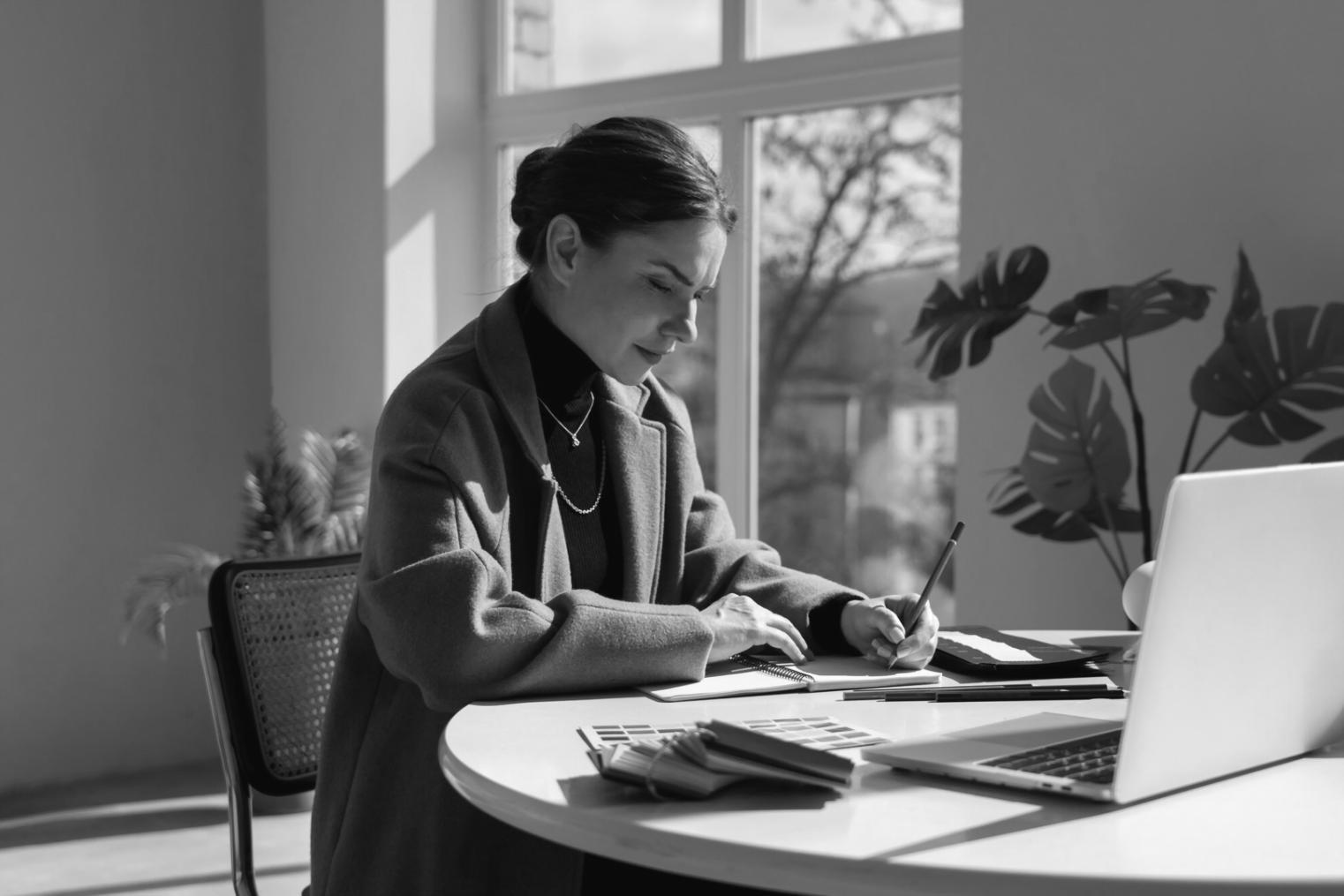 Команда обсуждает образовательные программы